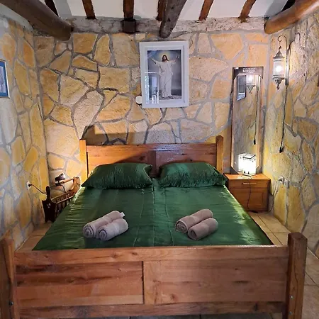 펜션 Family Friendly House With A Swimming Pool Benkovac, Zagora - 21720 벤코바츠